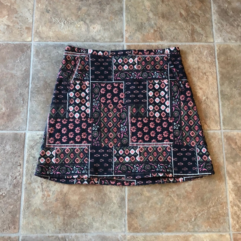 Hollister Tribal Patchwork Pocket Zipper Skirt 7